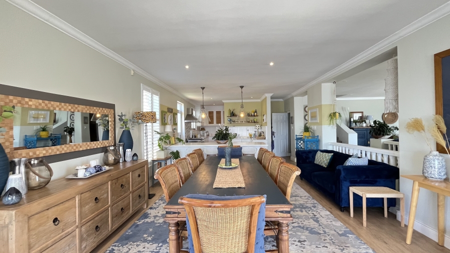 4 Bedroom Property for Sale in Simons Kloof Western Cape